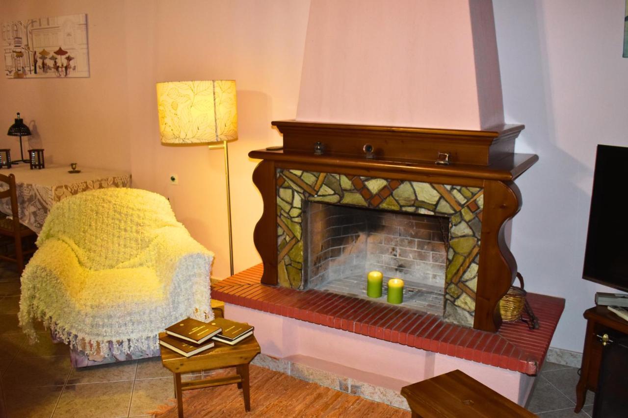 Lila'S Guest House Mikros Prinos 외부 사진
