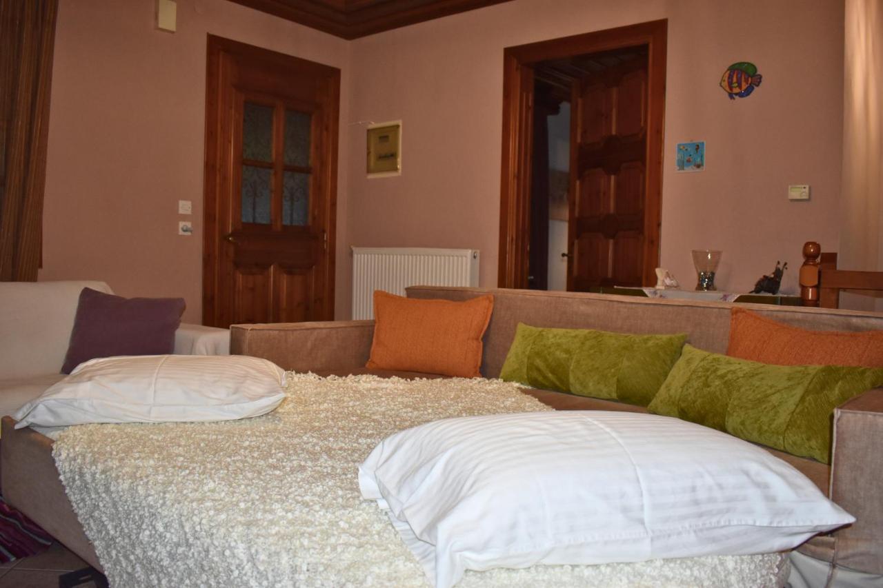 Lila'S Guest House Mikros Prinos 외부 사진